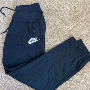 nike joggers